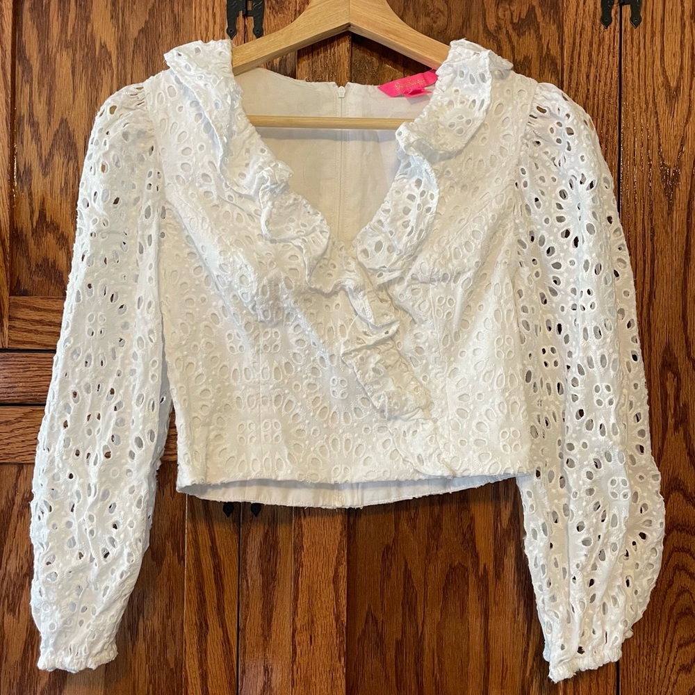 Lilly Pulitzer Roca Eyelet Resort top in 00 XXS cute lace summer